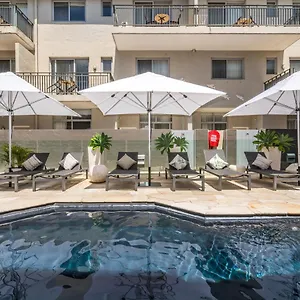 **** Aparthotel And Australia